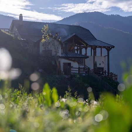 Zeneli Alpin Chalet Cerem Экстерьер фото